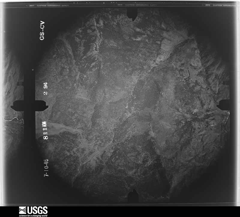 U.S. Geological Survey aerial photograph, 1946-11-01, scale 1:51000
