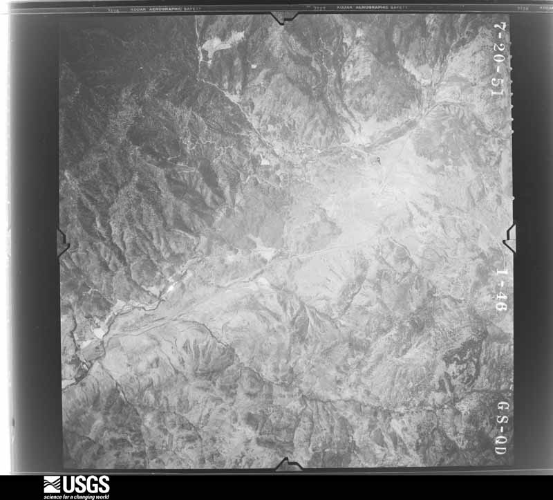 U.S. Geological Survey aerial photograph, 1952-09-01, scale 1:47200