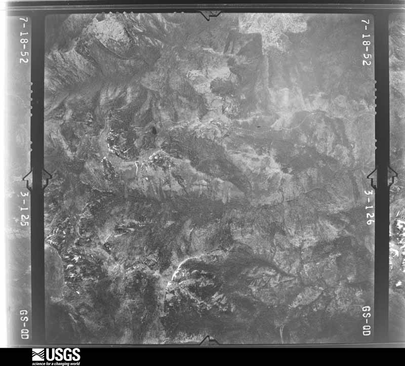U.S. Geological Survey aerial photograph, 1952-09-01, scale 1:47200