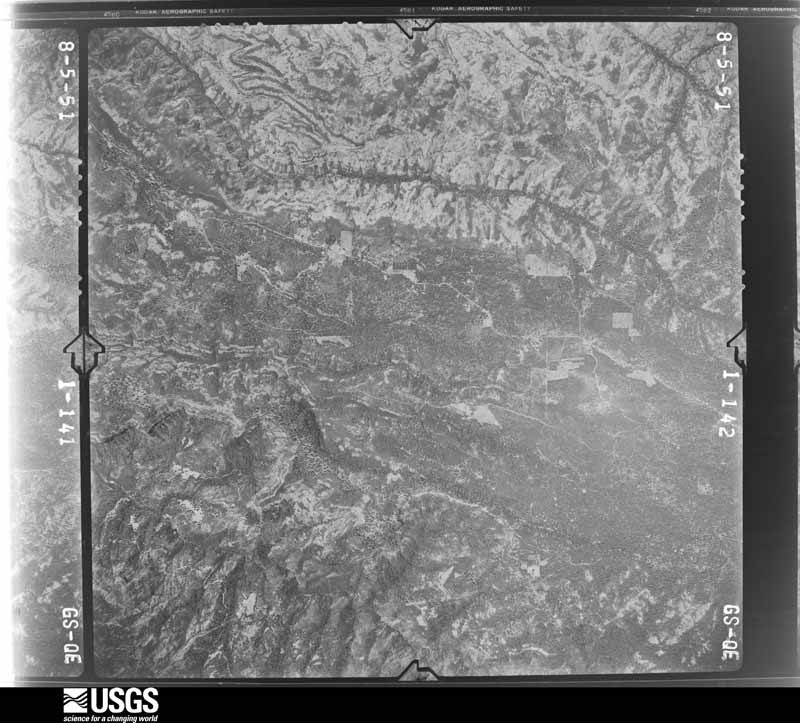 U.S. Geological Survey aerial photograph, 1951-08-31, scale 1:37400