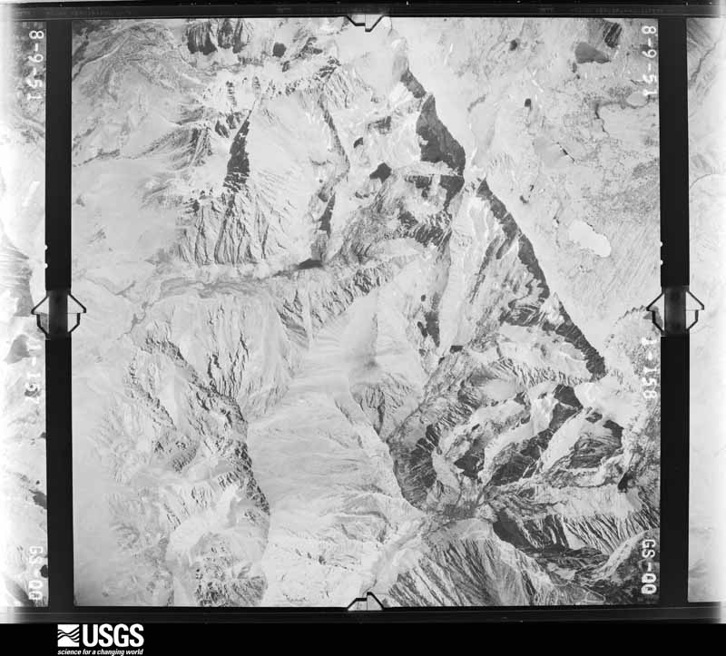 U.S. Geological Survey aerial photograph, 1951-08-01, scale 1:47200