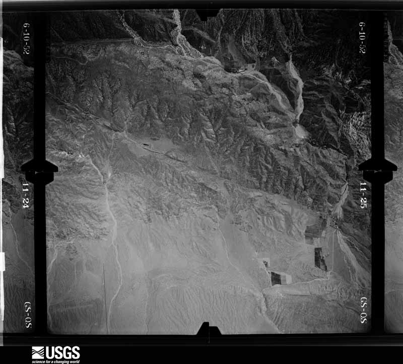 U.S. Geological Survey aerial photograph, 1952-06-01, scale 1:37400