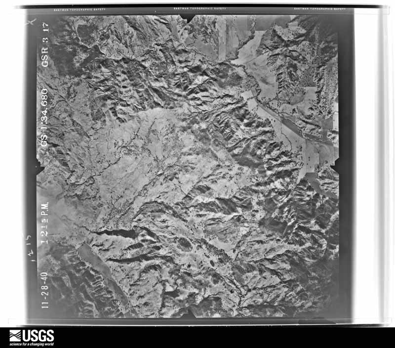 U.S. Geological Survey aerial photograph, 1940-11-28, scale 1:34680