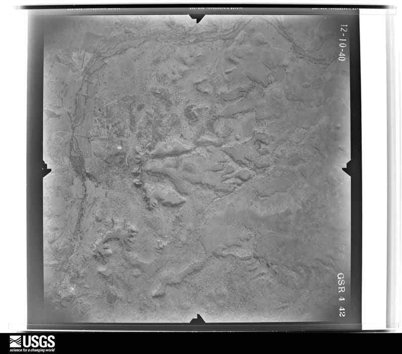 U.S. Geological Survey aerial photograph, 1940-12-10, scale 1:34680
