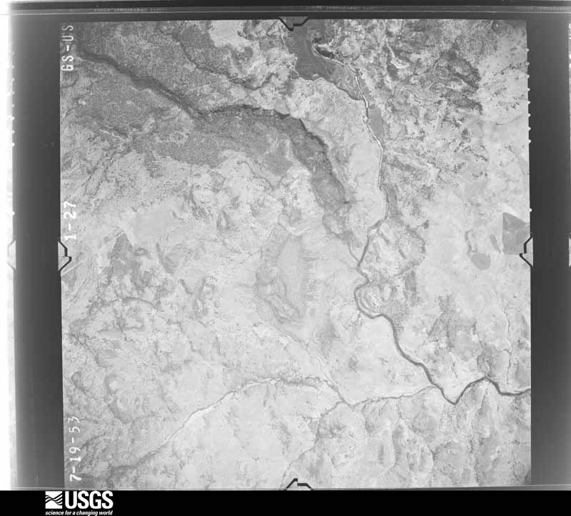 U.S. Geological Survey aerial photograph, 1953-07-01, scale 1:37400