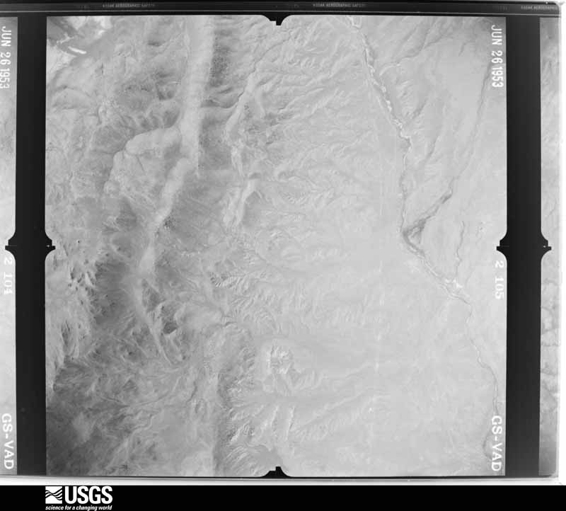 U.S. Geological Survey aerial photograph, 1953-06-27, scale 1:37400