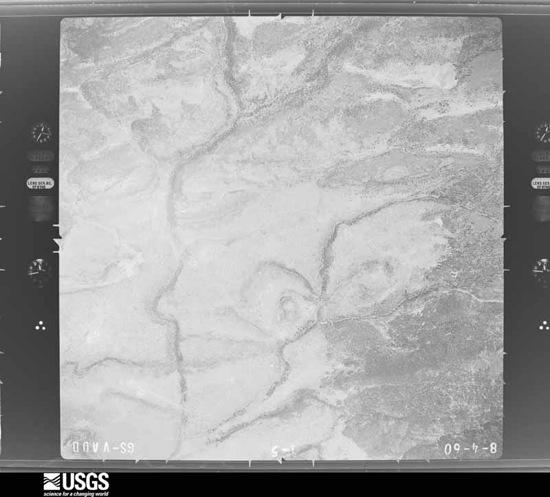 U.S. Geological Survey aerial photograph, 1960-08-05, scale 1:35000