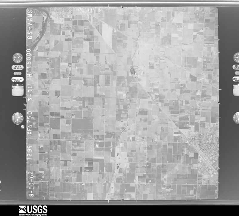U.S. Geological Survey aerial photograph, 1962-08-10, scale 1:30000