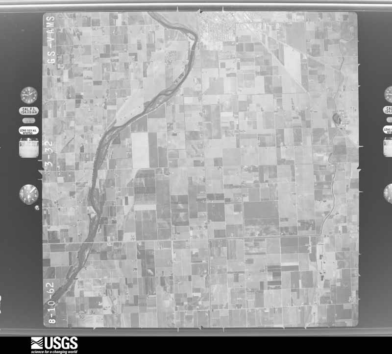 U.S. Geological Survey aerial photograph, 1962-08-10, scale 1:30000