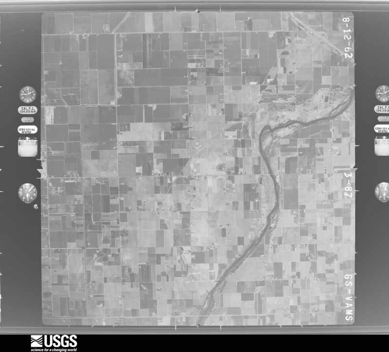 U.S. Geological Survey aerial photograph, 1962-08-10, scale 1:30000