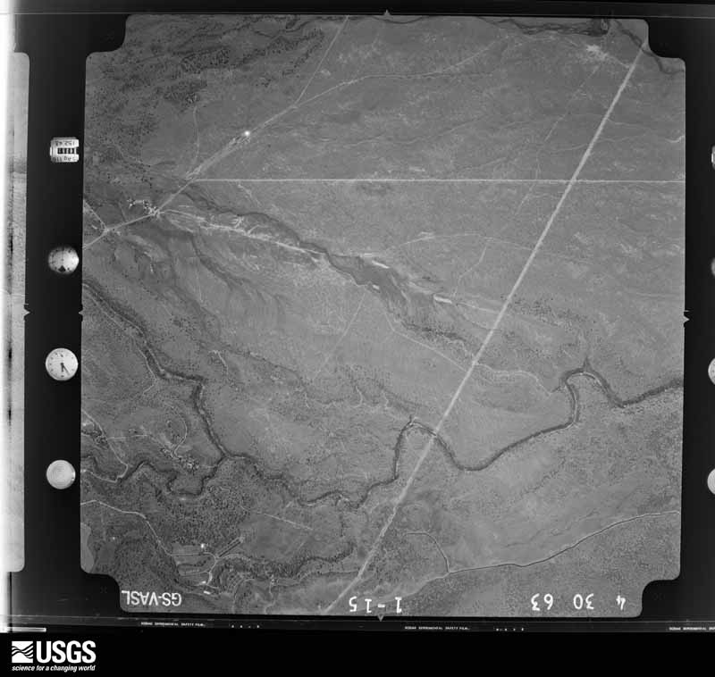 U.S. Geological Survey aerial photograph, 1963-04-30, scale 1:20000
