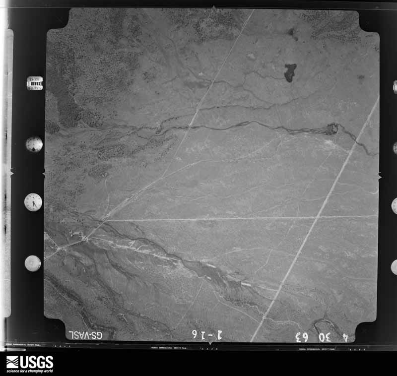 U.S. Geological Survey aerial photograph, 1963-04-30, scale 1:20000
