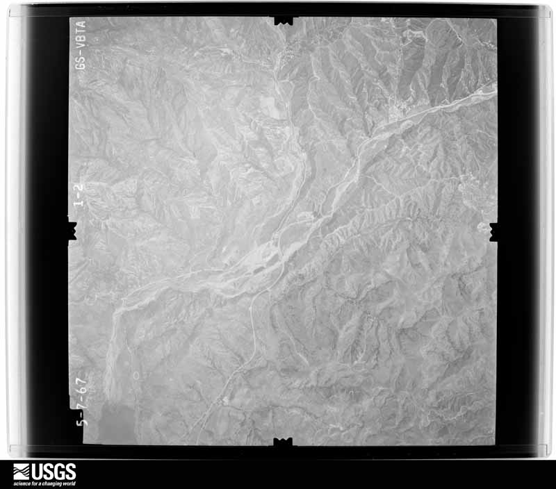 U.S. Geological Survey aerial photograph, 1967-06-01, scale 1:32000