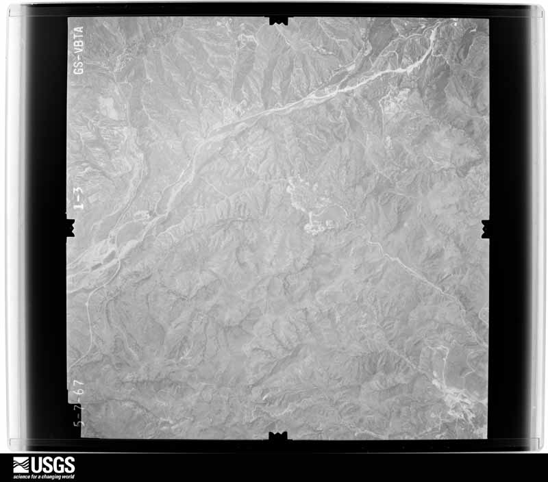 U.S. Geological Survey aerial photograph, 1967-06-01, scale 1:32000