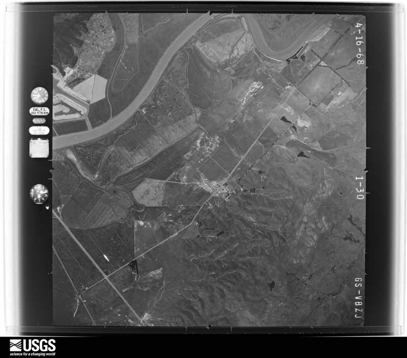 U.S. Geological Survey aerial photograph, 1968-04-16, scale 1:30000
