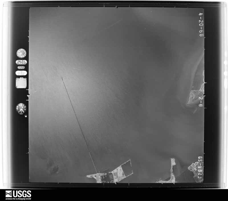 U.S. Geological Survey aerial photograph, 1968-04-20, scale 1:30000