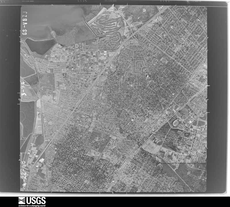 U.S. Geological Survey aerial photograph, 1968-04-22, scale 1:30000