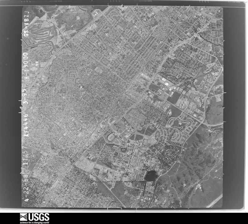 U.S. Geological Survey aerial photograph, 1968-04-22, scale 1:30000