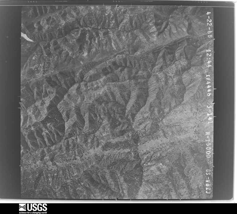 U.S. Geological Survey aerial photograph, 1968-04-22, scale 1:30000