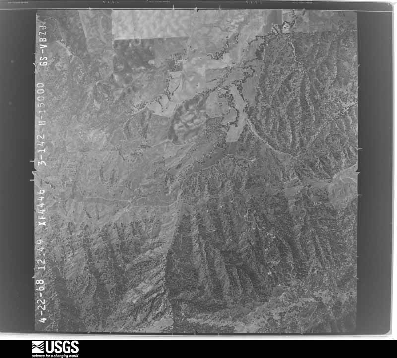 U.S. Geological Survey aerial photograph, 1968-04-22, scale 1:30000
