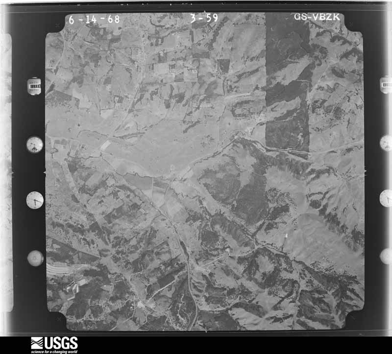 U.S. Geological Survey aerial photograph, 1968-06-01, scale 1:30000