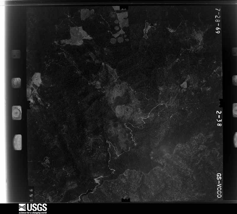U.S. Geological Survey aerial photograph, 1969-08-04, scale 1:32000