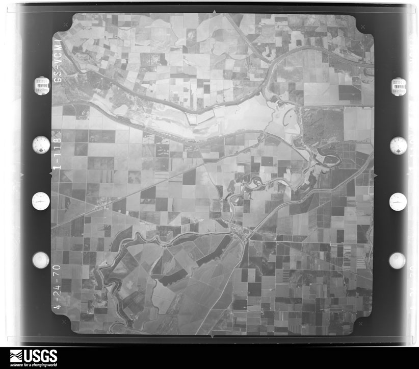 U.S. Geological Survey aerial photograph, 1970-04-24, scale 1:80000