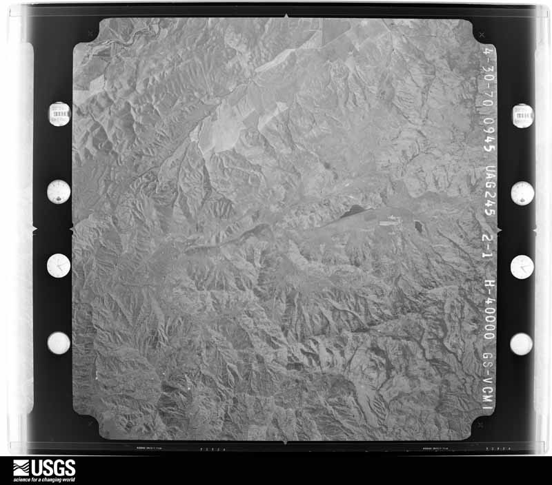 U.S. Geological Survey aerial photograph, 1970-04-30, scale 1:80000