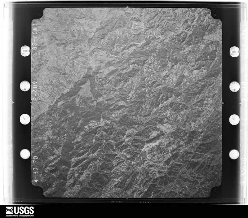 U.S. Geological Survey aerial photograph, 1970-04-30, scale 1:80000