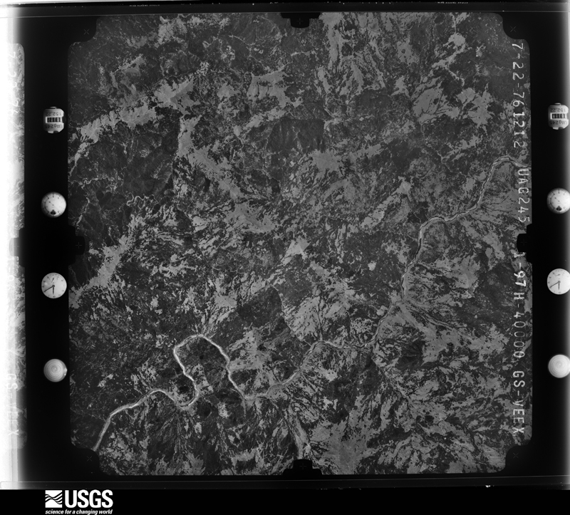 U.S. Geological Survey aerial photograph, 1976-07-22, scale 1:80000