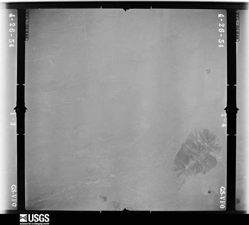 U.S. Geological Survey aerial photograph, 1954-04-26, scale 1:23600