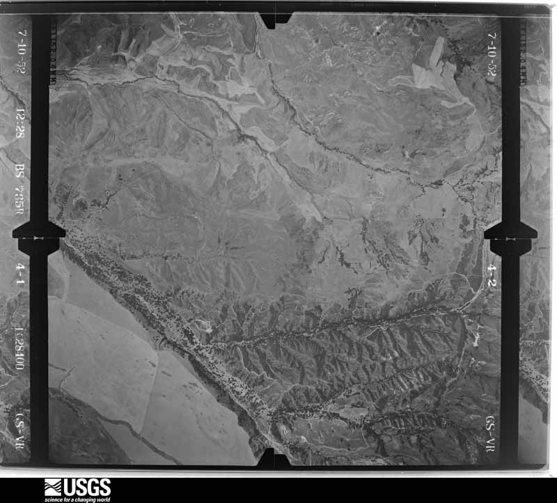 U.S. Geological Survey aerial photograph, 1952-07-10, scale 1:28400