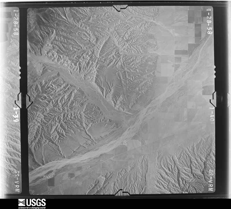 U.S. Geological Survey aerial photograph, 1958-01-28, scale 1:48000