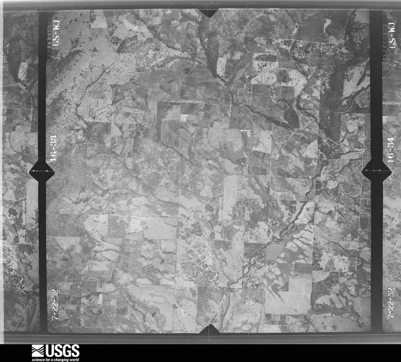U.S. Geological Survey aerial photograph, 1952-07-15, scale 1:23600