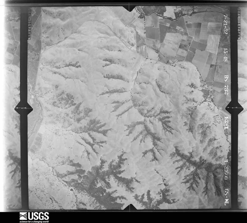 U.S. Geological Survey aerial photograph, 1952-07-27, scale 1:23600