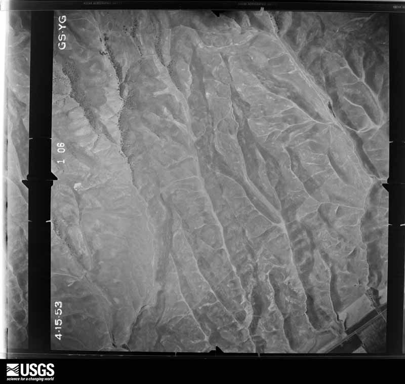 U.S. Geological Survey aerial photograph, 1953-04-15, scale 1:23600