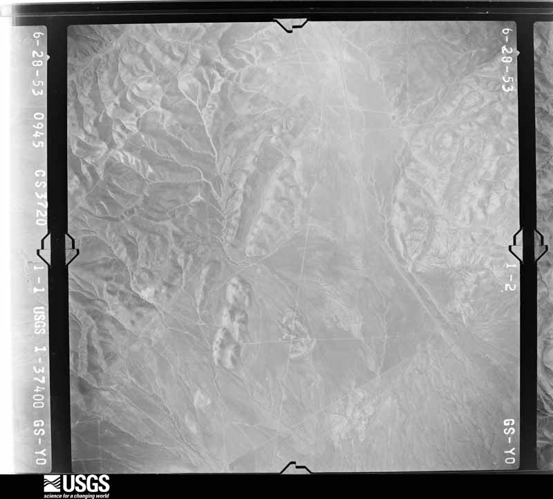 U.S. Geological Survey aerial photograph, 1953-06-01, scale 1:37400