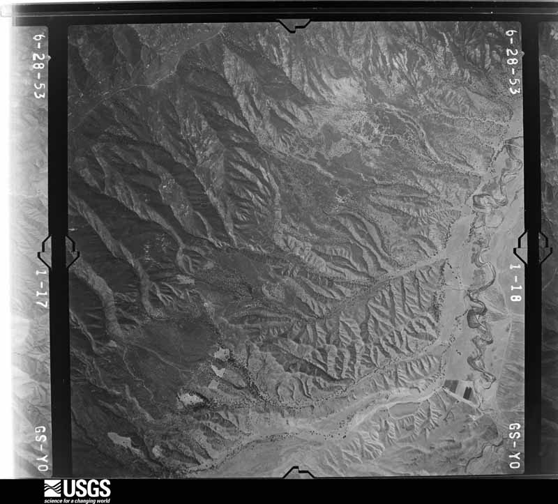 U.S. Geological Survey aerial photograph, 1953-06-01, scale 1:37400