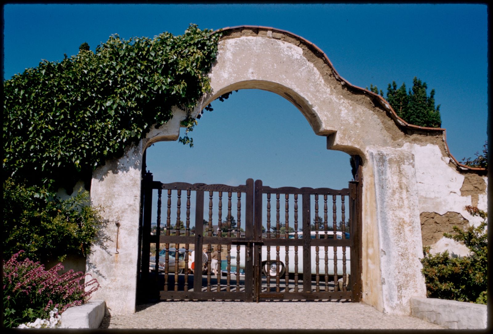 Mission San Carlos Borromeo de Carmelo, Boston Public Library - undated