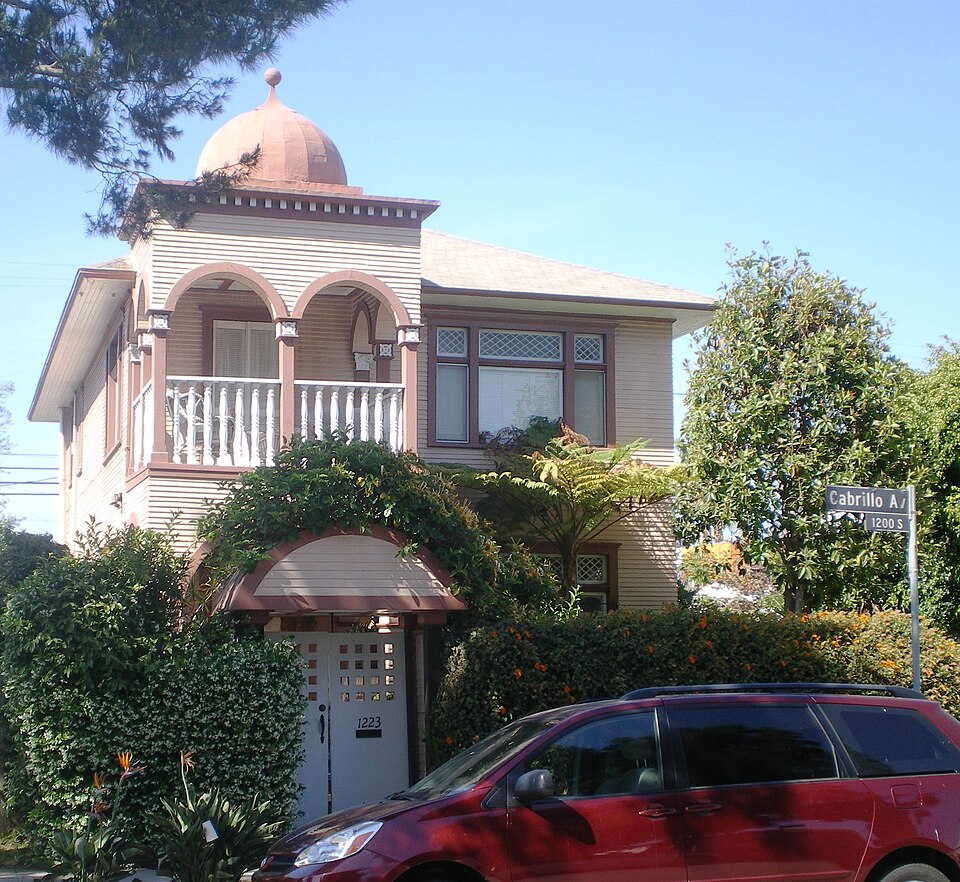 Photograph of Venice of America House