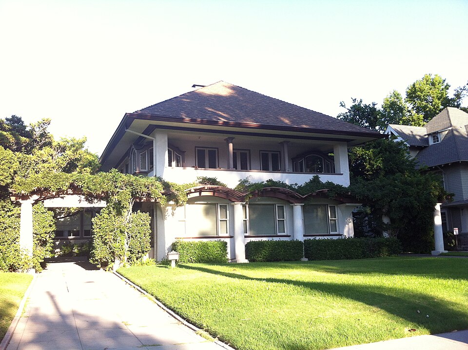 Photograph of Edmund Blinn House