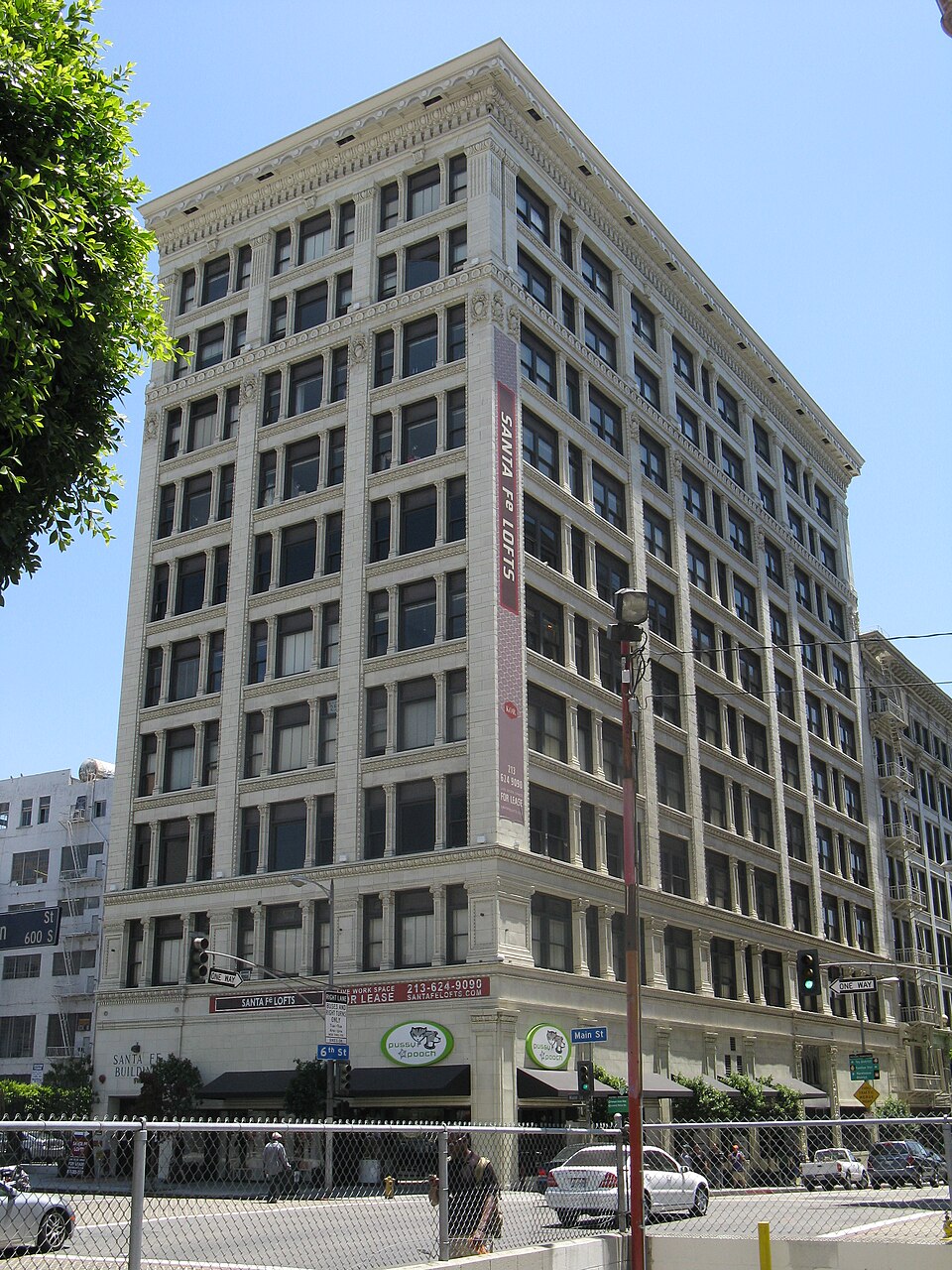 Photograph of Kerckoff Building and Annex