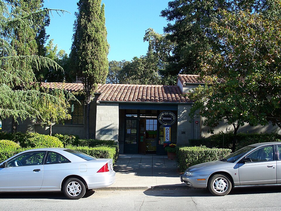 Photograph of Saratoga Village Library