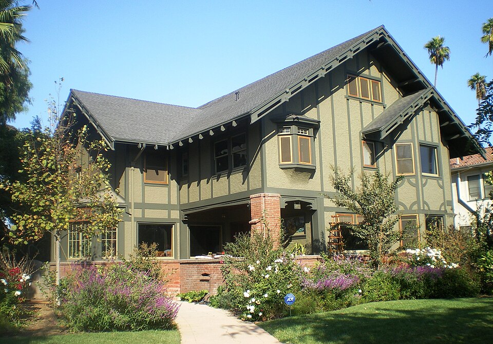 Photograph of Holmes-Shannon House