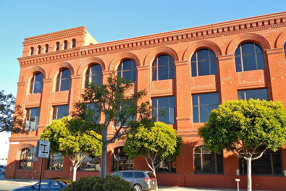Photograph of One Lombard Street