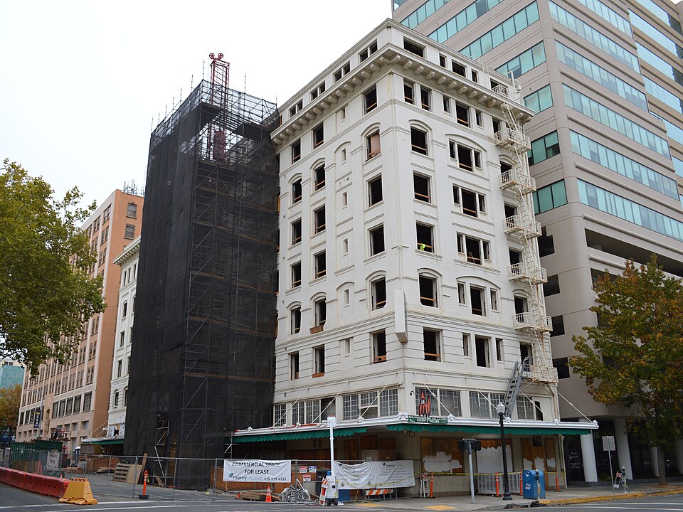 Photograph of Hotel Lenhart