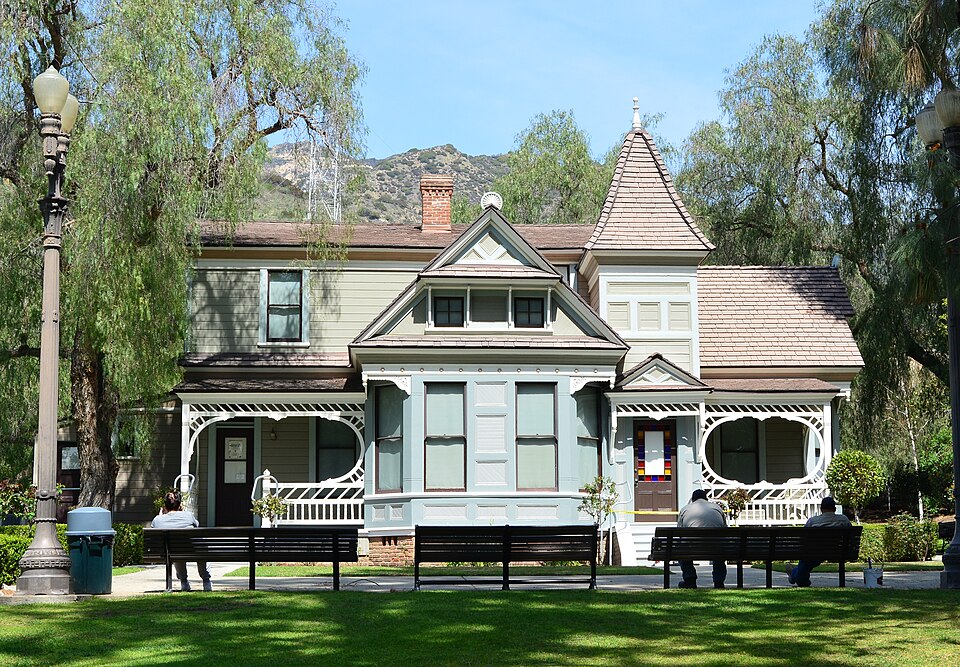 Photograph of Doctors House