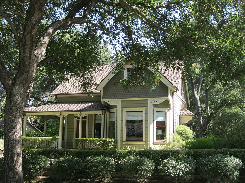 Photograph of House at 1360 Lida Street