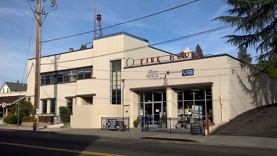 Photograph of Auburn City Hall and Fire House