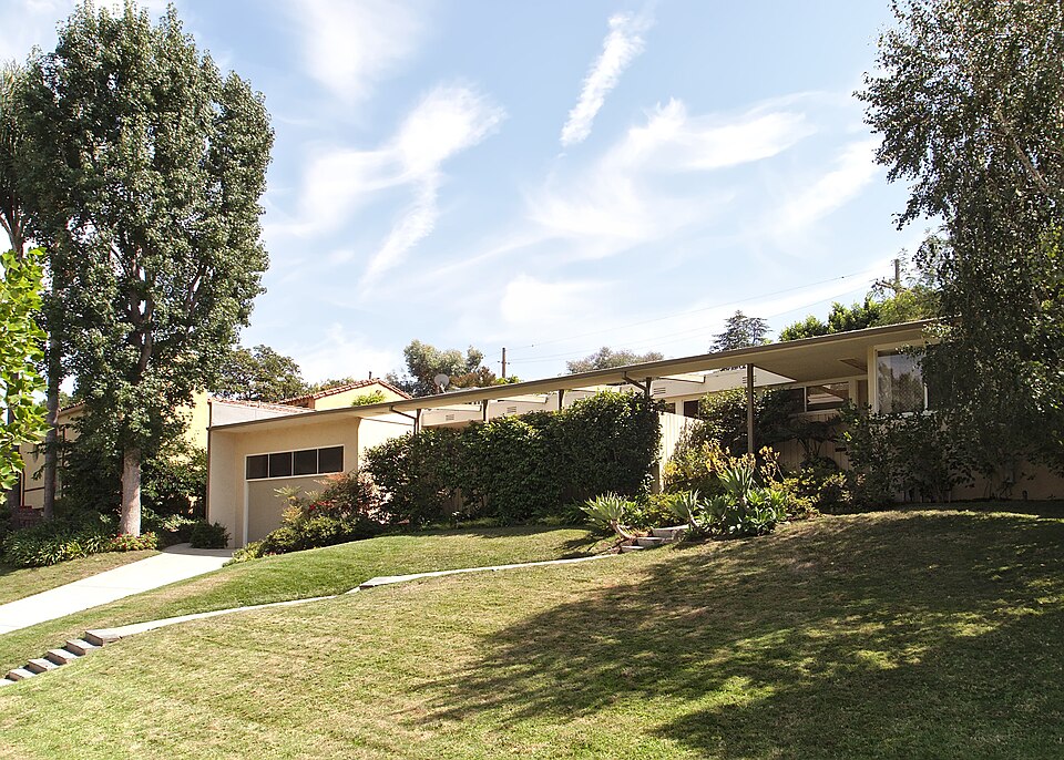 Photograph of Case Study House No. 1